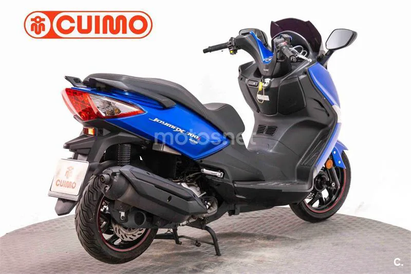 SYM Joymax 300 – Vista 9