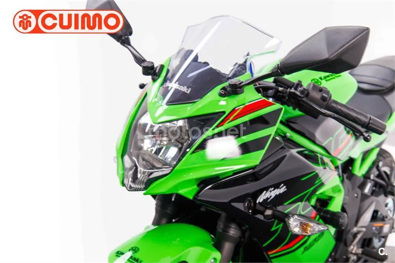 Kawasaki Ninja 125 – Vista 22