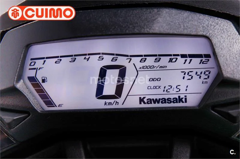 Kawasaki Ninja 125 – Vista 24
