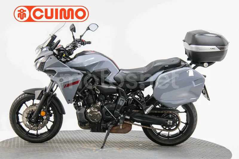 Yamaha Tracer 700 – Vista 15