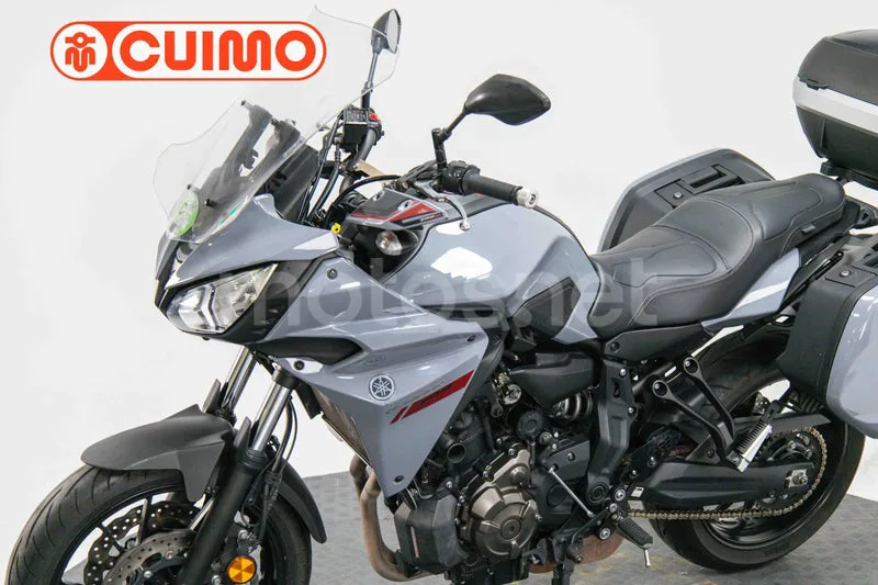 Yamaha Tracer 700 – Vista 19