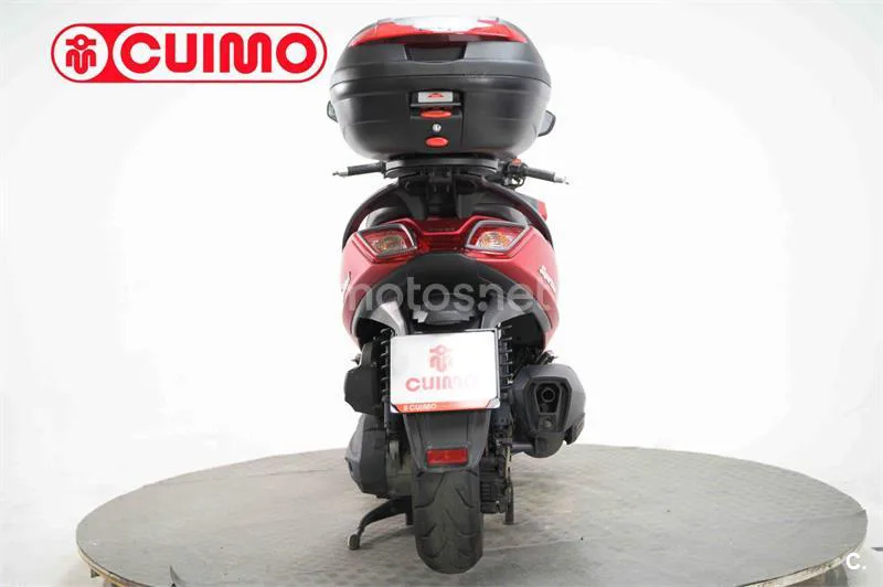 Kymco Super Dink 350 – Vista 5