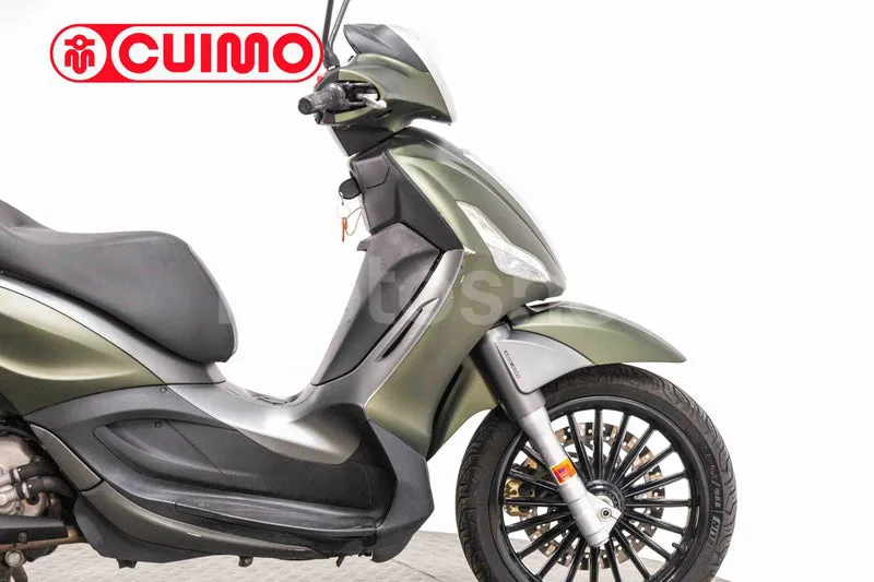 Piaggio Beverly 300 – Vista 6