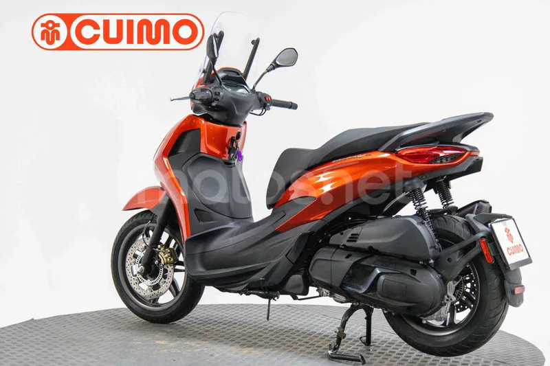 Piaggio Beverly 400 – Vista 13