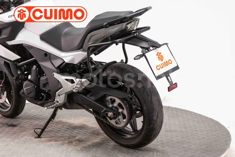 CFMOTO 700MT – Vista 16