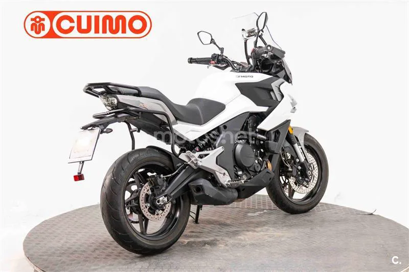 CFMOTO 700MT – Vista 9