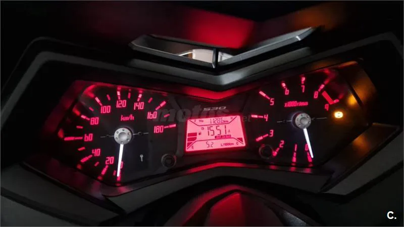 Yamaha TMAX 530 – Vista 4