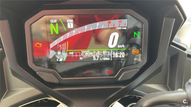 Kawasaki Ninja 650 – Vista 4