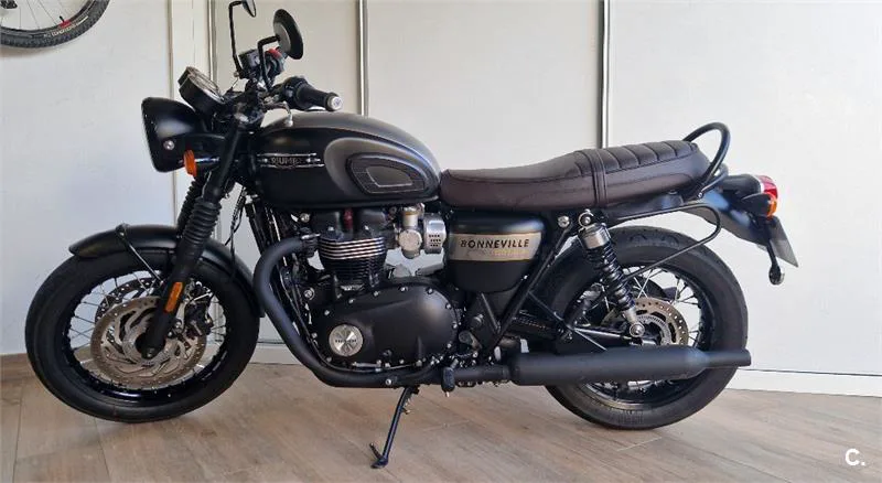 Triumph Bonneville T120 – Vista 2