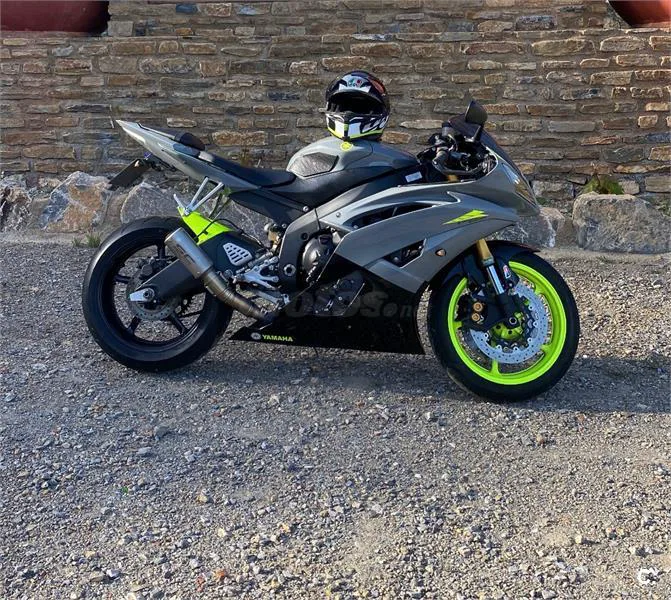 Yamaha R6 – Vista 2
