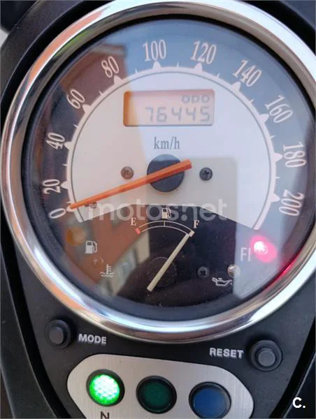 Kawasaki VN 900 Classic – Vista 5