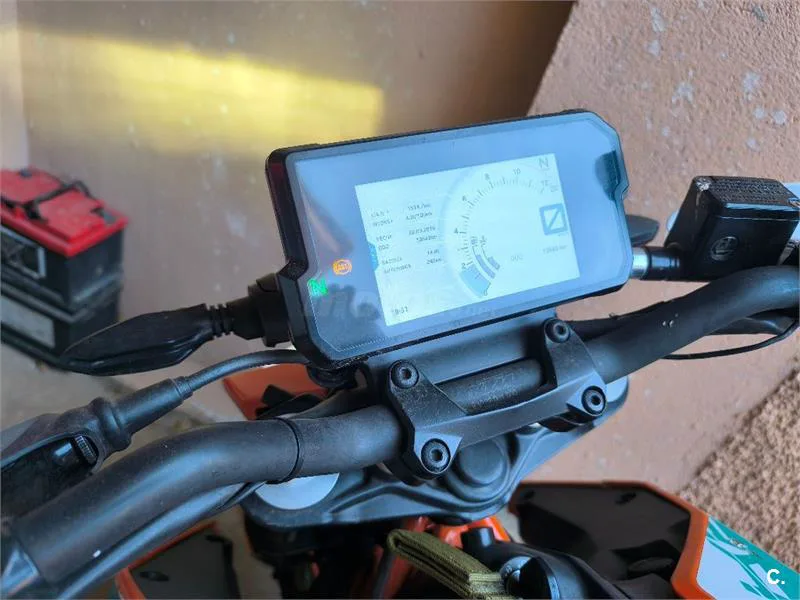KTM 390 – Vista 4