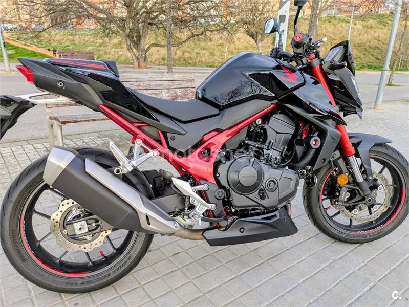 Honda CB750 Hornet - Vista 10
