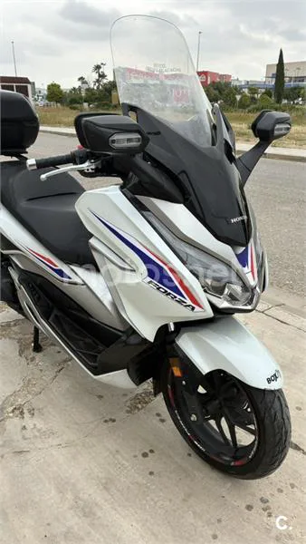 Honda Forza – Vista 2
