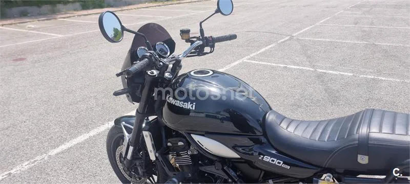 Kawasaki Z900RS – Vista 8