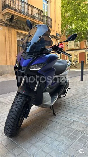 Aprilia SR GT 125 – Vista 11
