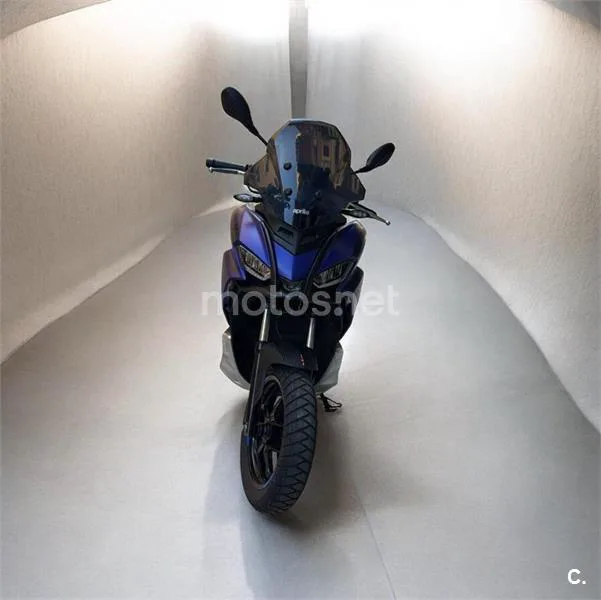 Aprilia SR GT 125 – Vista 6