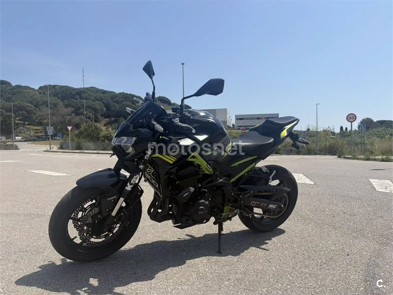 Kawasaki Z 900 – Vista 2