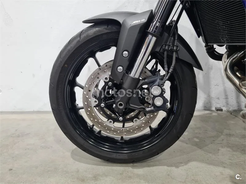 Yamaha Tracer 900 – Vista 15