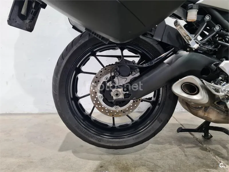 Yamaha Tracer 900 – Vista 25