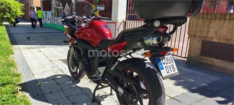 Yamaha FZ6 S – Vista 4