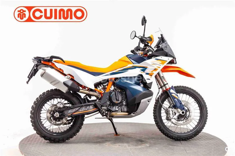 KTM 890 – Vista 5