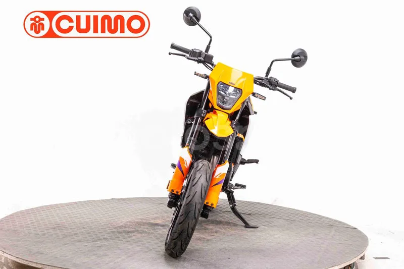 KTM 390 – Vista 20