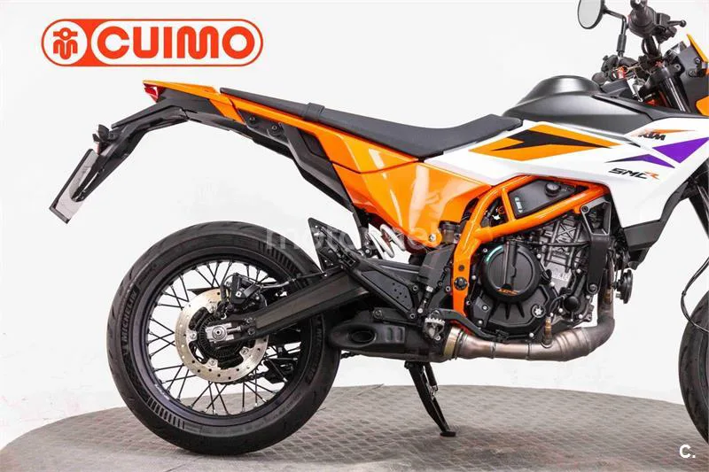 KTM 390 – Vista 8