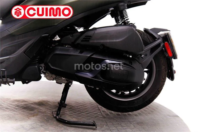 Piaggio Beverly 400 – Vista 18