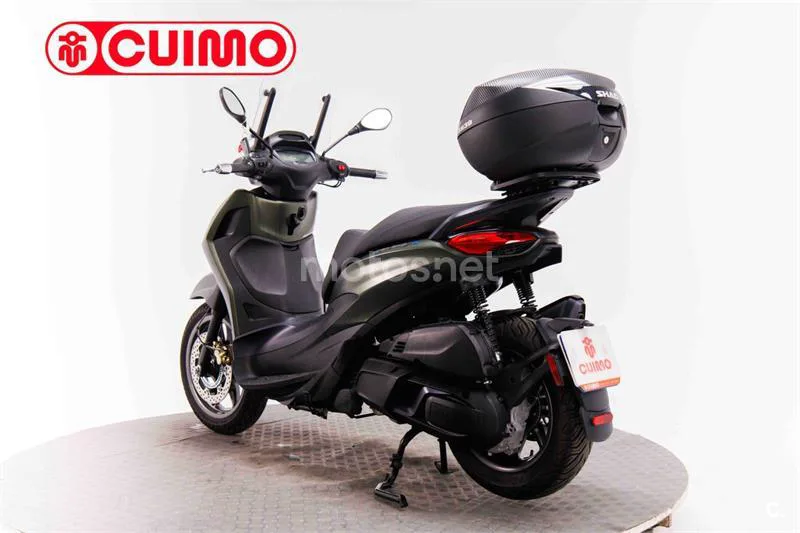 Piaggio Beverly 400 – Vista 6