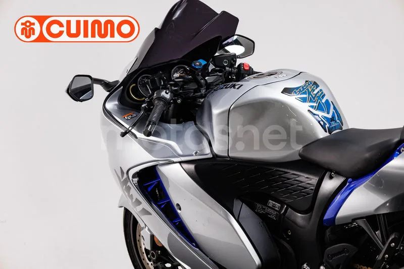 Suzuki Hayabusa – Vista 14