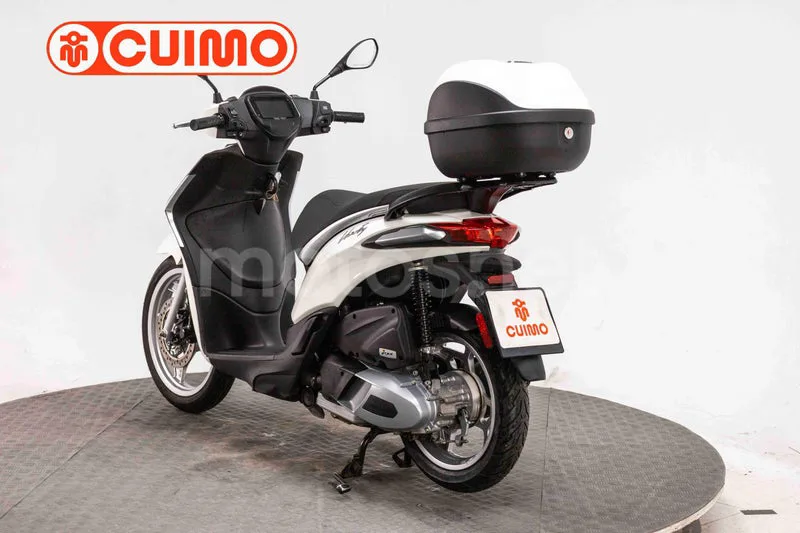 Piaggio Liberty 125 – Vista 14
