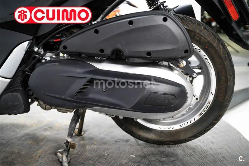 Piaggio Beverly – Vista 18