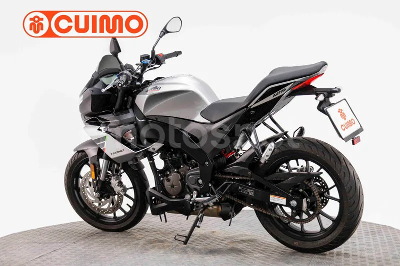 Aprilia Tuono 125 – Vista 13
