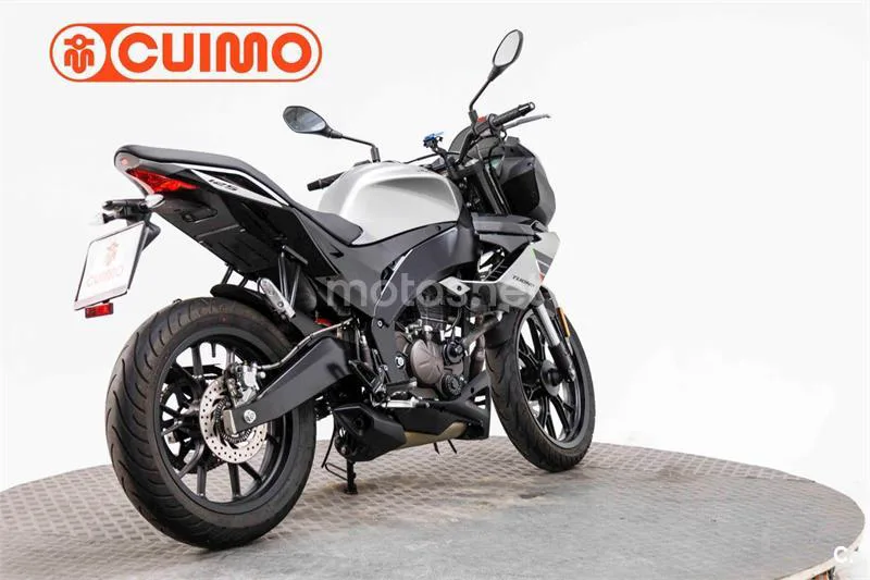 Aprilia Tuono 125 – Vista 9