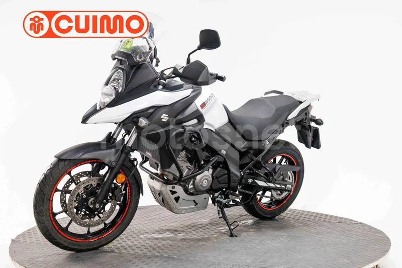 Suzuki V-Strom 650 – Vista 18
