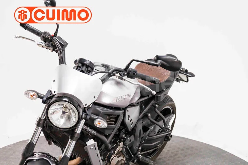 Yamaha XSR 700 – Vista 19