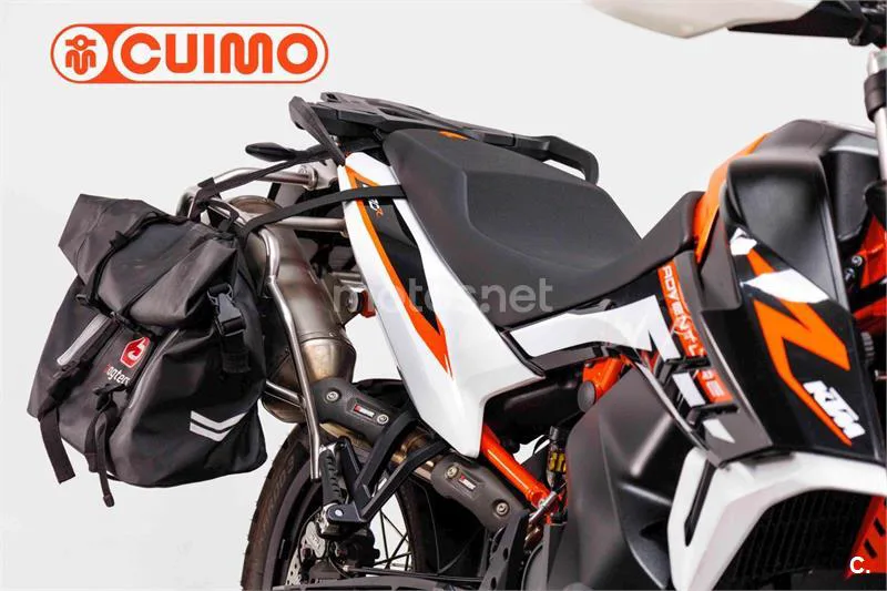 KTM 890 – Vista 4