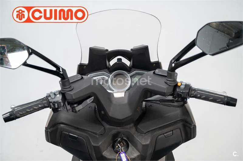 Kymco Xciting S 400 – Vista 17