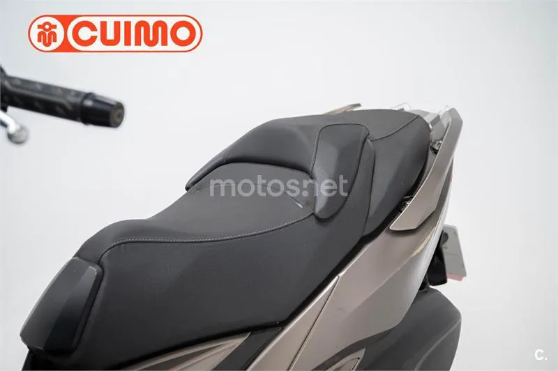 Kymco Xciting S 400 – Vista 22