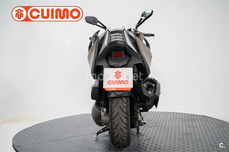 Kymco Xciting S 400 – Vista 5