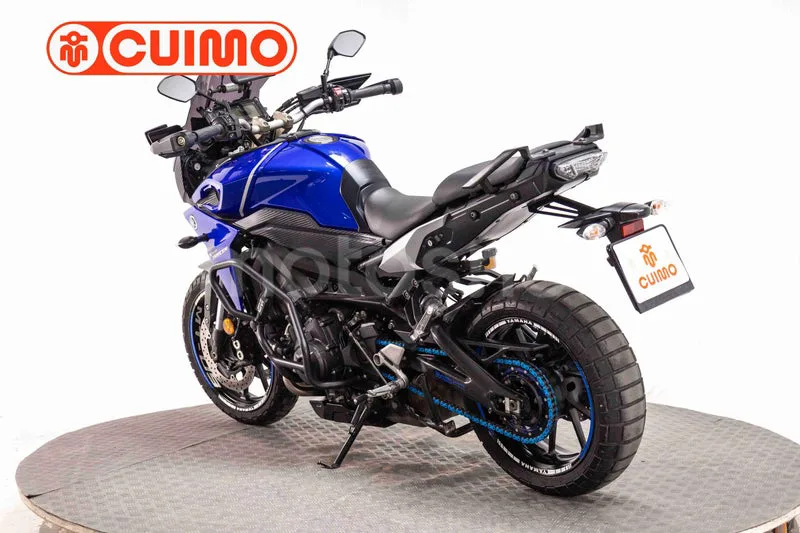 Yamaha MT-09 – Vista 13