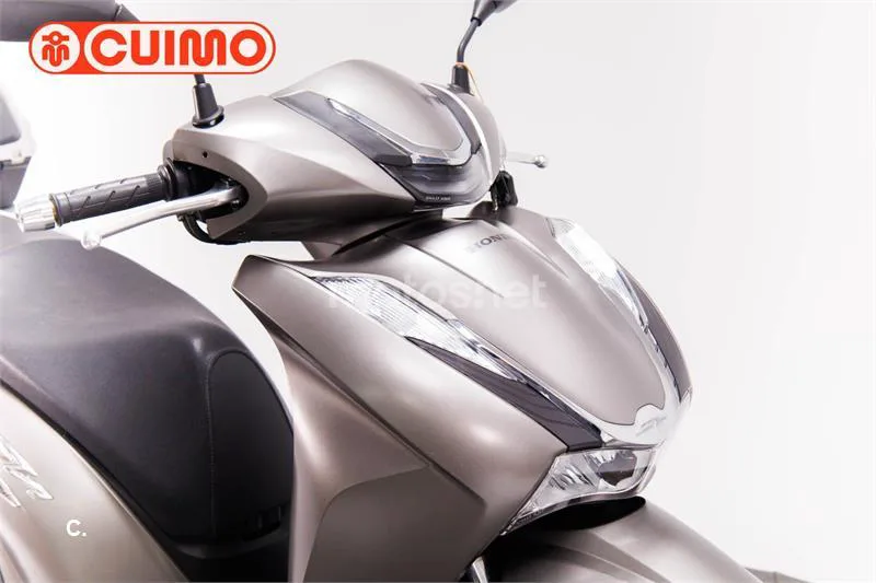 Honda SH 350i – Vista 11