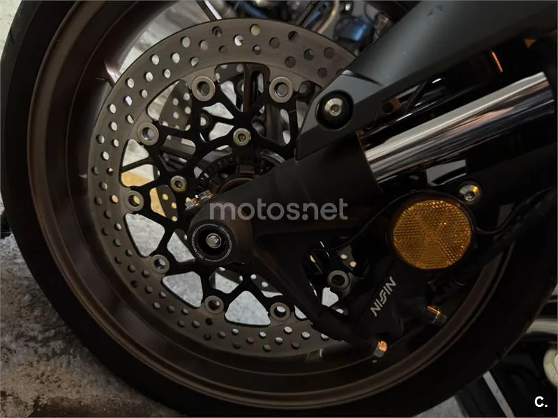 Honda CB 650 R – Vista 13