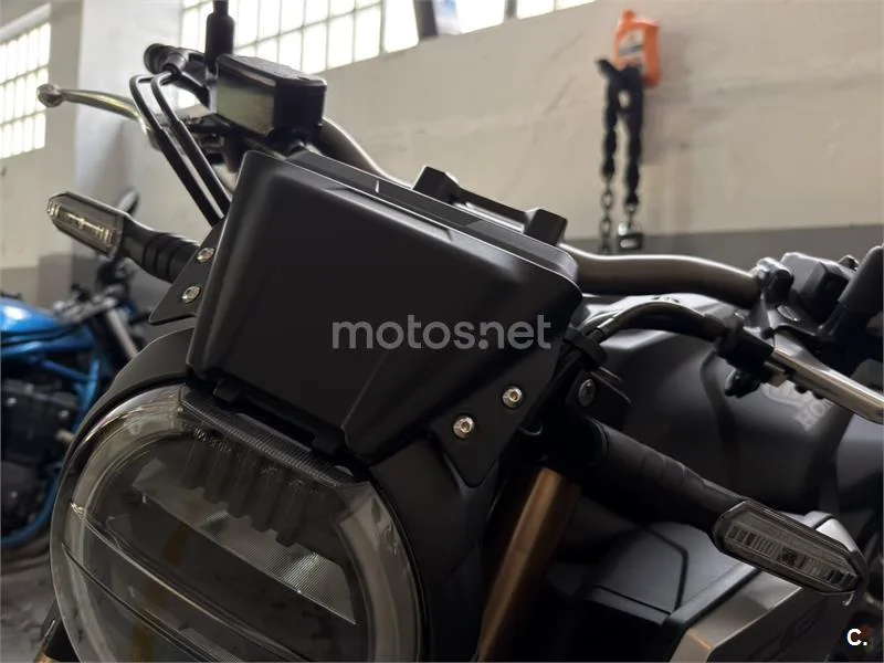 Honda CB 650 R – Vista 3