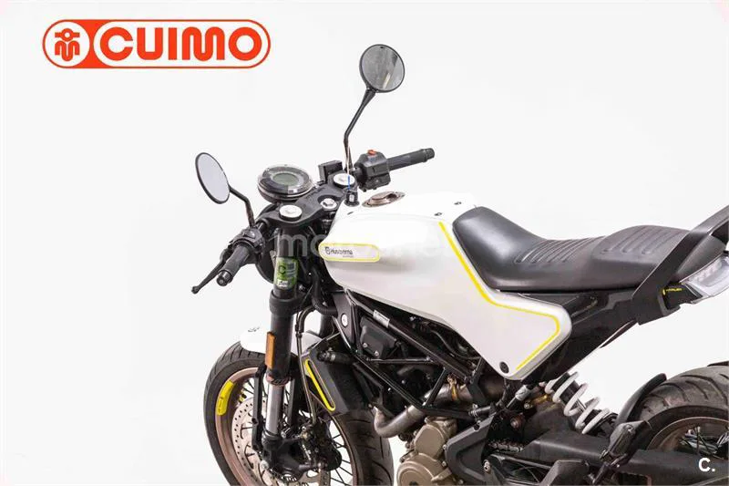 Husqvarna Vitpilen 401 – Vista 15