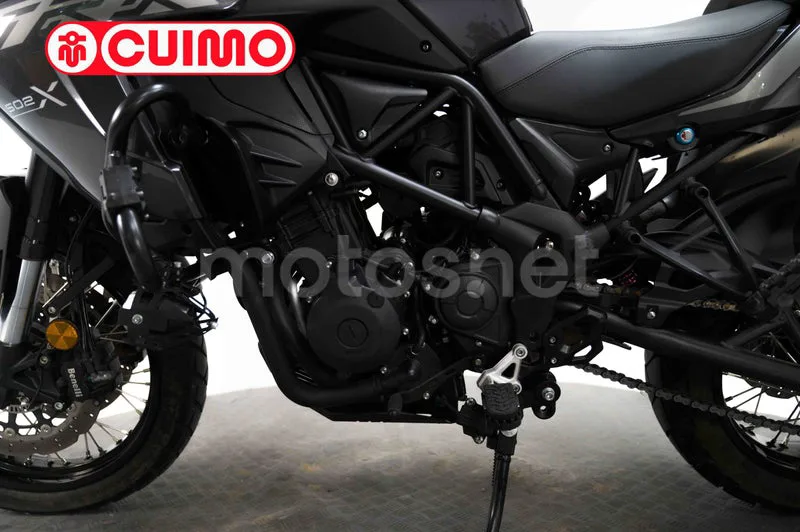 Benelli TRK 502 – Vista 19