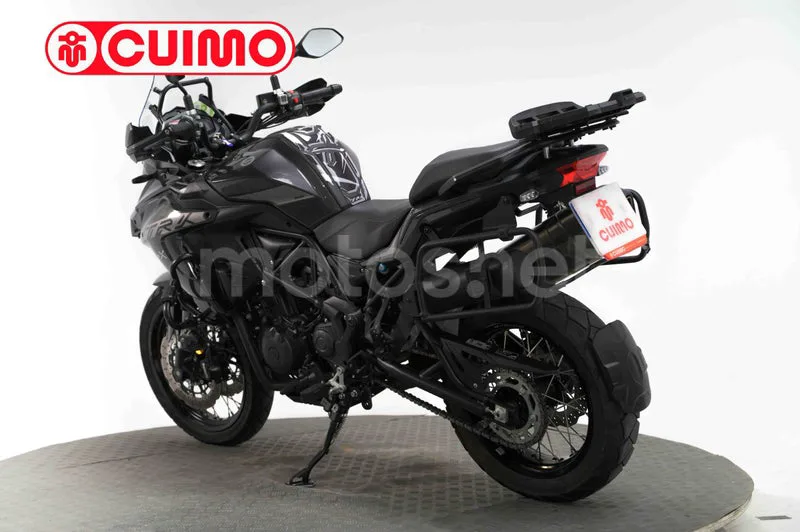 Benelli TRK 502 – Vista 6