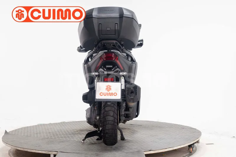 Honda ADV 350 – Vista 9
