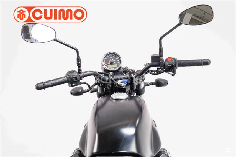 Moto Guzzi V7 III – Vista 12